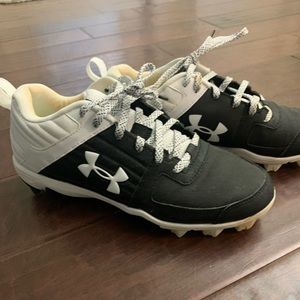 Mens 6.5 baseball cleats